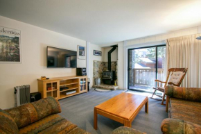 Summit Condominium #41 Condo Mammoth Lakes